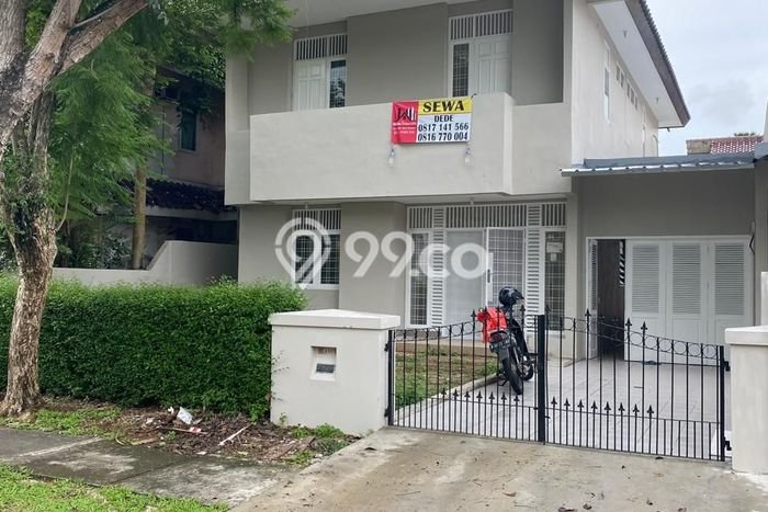 Dijual Rumah Luas Megah Dengan View Eksklusif di Lippo Karawaci, Tangerang Dijual Rumah Luas Megah Dengan View Eksklusif di Lippo Karawaci, Tangerang