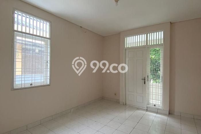 Dijual Rumah Luas Megah Dengan View Eksklusif di Lippo Karawaci, Tangerang Dijual Rumah Luas Megah Dengan View Eksklusif di Lippo Karawaci, Tangerang