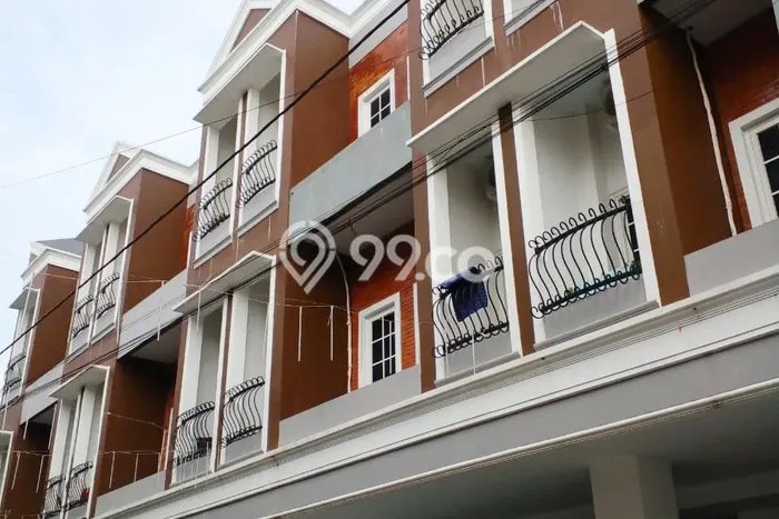 Dijual Rumah Premium dengan Fasilitas Sekitar Komplit di Depok, Sleman Dijual Rumah Premium dengan Fasilitas Sekitar Komplit di Depok, Sleman