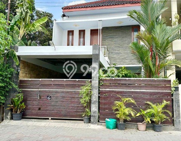 Ready to Use! Premium House LT 198m2 Desain Elegan di Condong Catur Ready to Use! Premium House LT 198m2 Desain Elegan di Condong Catur