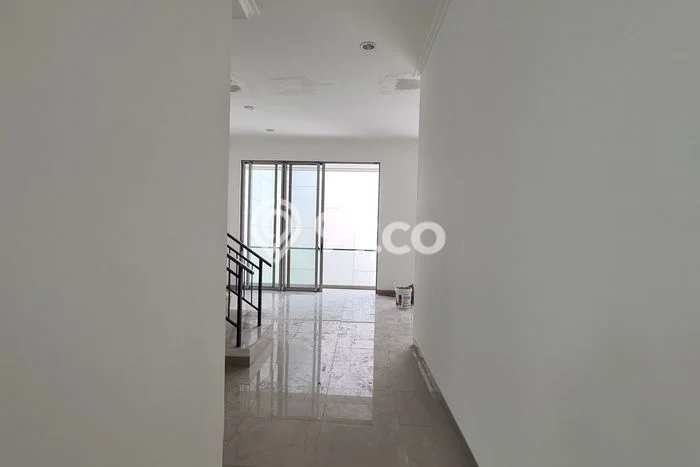 Rumah Disewakan Jakarta Utara LT 200m2 LB 350m2 Kawasan Pantai Indah Kapuk 2 Rumah Disewakan Jakarta Utara LT 200m2 LB 350m2 Kawasan Pantai Indah Kapuk 2