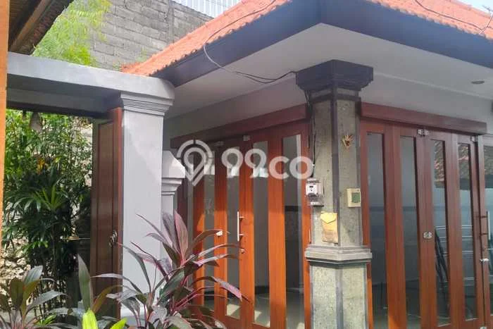 Rumah sewa siap huni 4 Kamar Tidur di Kerobokan, Badung Rumah sewa siap huni 4 Kamar Tidur di Kerobokan, Badung
