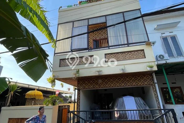 Rumah Sewa Badung LT 130m2 LB 150m2 Kawasan Jimbaran Rumah Sewa Badung LT 130m2 LB 150m2 Kawasan Jimbaran