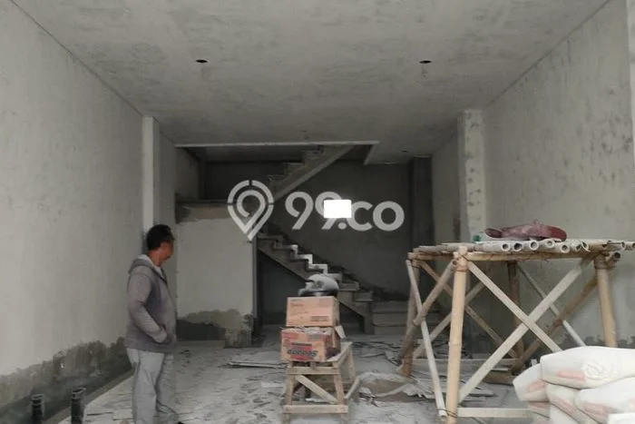Dijual Ruko di , Luas 218m2m², Area Bisnis, Akses Strategis Dijual Ruko di , Luas 218m2m², Area Bisnis, Akses Strategis