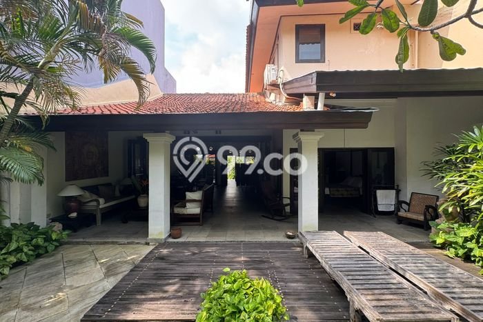 BEST OFFER! Rumah Siap Huni area , Luas 250m2m² Bangunan 113m2m² BEST OFFER! Rumah Siap Huni area , Luas 250m2m² Bangunan 113m2m²