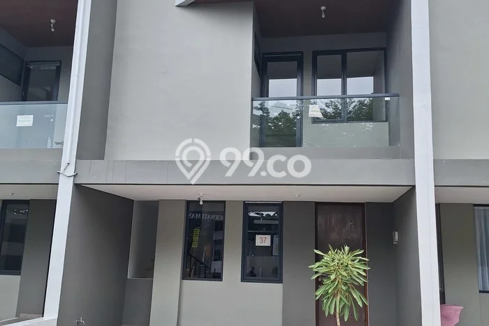 Jual Rumah Eksklusif 3 KT di Derwati, Bandung Jual Rumah Eksklusif 3 KT di Derwati, Bandung
