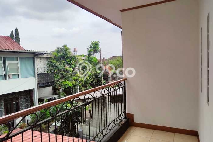 Rumah kawasan Babakan Ciparay, Bandung, Luas 125m² Bangunan 130m² Rumah kawasan Babakan Ciparay, Bandung, Luas 125m² Bangunan 130m²