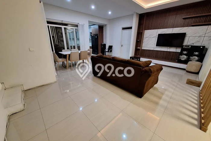 Rumah Sewa Bandung LT 220m2 LB 280m2 Kawasan Kota Baru Parahyangan Rumah Sewa Bandung LT 220m2 LB 280m2 Kawasan Kota Baru Parahyangan