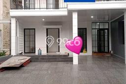 Rumah Luas Asri 4 KT Siap Pakai di Kota Wisata Bogor Rumah Luas Asri 4 KT Siap Pakai di Kota Wisata Bogor
