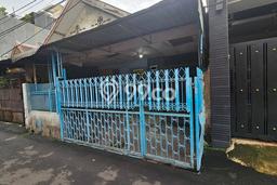 For Sale Hunian Rumah Terawat 1 Kamar di Grogol, Jakarta Barat For Sale Hunian Rumah Terawat 1 Kamar di Grogol, Jakarta Barat