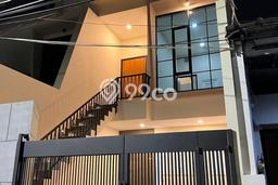 Rumah Elit Modern Siap Huni di Tomang Jakarta Barat Rumah Elit Modern Siap Huni di Tomang Jakarta Barat