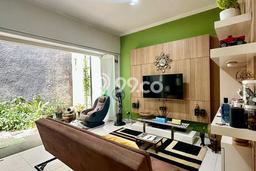 Hunian Elit LB 130m2 Siap Huni Desain Elegan di Bintaro, Tangerang Selatan Hunian Elit LB 130m2 Siap Huni Desain Elegan di Bintaro, Tangerang Selatan