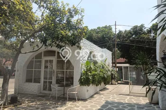 Rumah Mewah Siap Huni LT 635m2 di Kebayoran Baru, Jakarta Selatan Rumah Mewah Siap Huni LT 635m2 di Kebayoran Baru, Jakarta Selatan