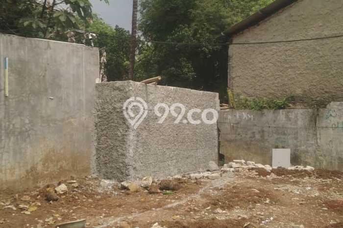 Lahan Strategis di Ciputat Dijual dengan Luas 1300m2 Lahan Strategis di Ciputat Dijual dengan Luas 1300m2