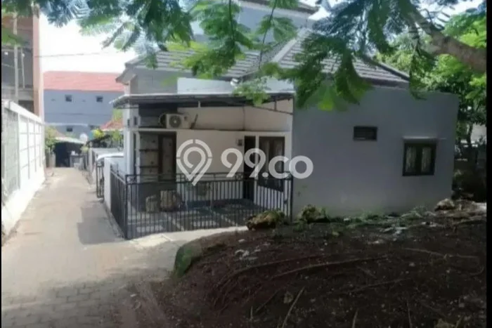 Rumah Luas Asri 3 KT Siap Huni di Jimbaran Badung Rumah Luas Asri 3 KT Siap Huni di Jimbaran Badung