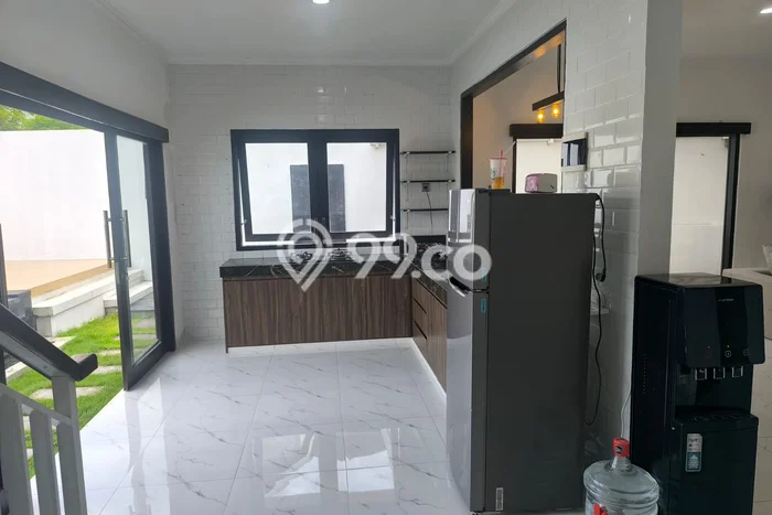 Disewakan! Rumah 3 Kamar Tidur &
2 Kamar Mandi di Jimbaran, Badung Disewakan! Rumah 3 Kamar Tidur &
2 Kamar Mandi di Jimbaran, Badung