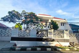 Hunian Mewah LB 710m2 Siap Huni Desain Elegan di Rawamangun, Jakarta Timur Hunian Mewah LB 710m2 Siap Huni Desain Elegan di Rawamangun, Jakarta Timur