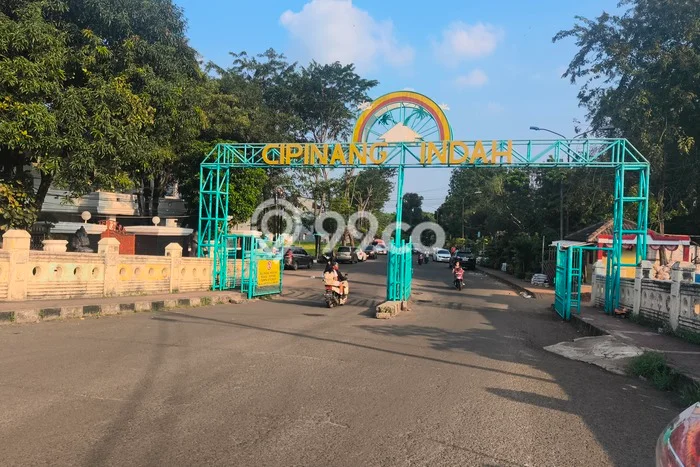 Dijual Rumah Eksklusif 5 KT di Pondok Bambu, Jakarta Timur Dijual Rumah Eksklusif 5 KT di Pondok Bambu, Jakarta Timur