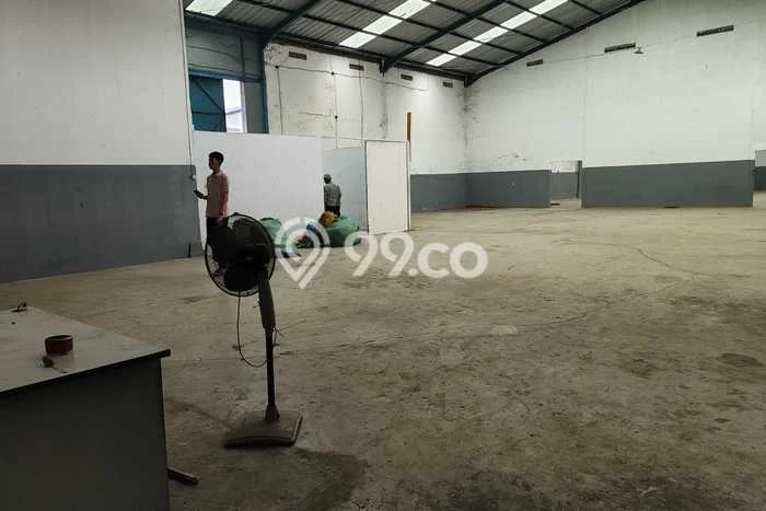 Area Strategis! Disewakan Gudang Lokasi Legok, Tangerang Cocok untuk Bisnis Area Strategis! Disewakan Gudang Lokasi Legok, Tangerang Cocok untuk Bisnis