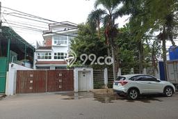 Hunian Mewah LB 1500m2 Siap Pakai Desain Elegan di Sunter, Jakarta Utara Hunian Mewah LB 1500m2 Siap Pakai Desain Elegan di Sunter, Jakarta Utara