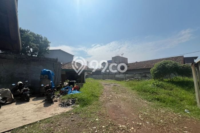 Gudang Dijual di Bandung LT 1313m2 & LB 700m2 Lokasi Terbaik! Gudang Dijual di Bandung LT 1313m2 & LB 700m2 Lokasi Terbaik!