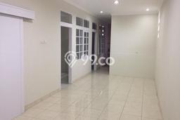 Jual Rumah Strategis Bagus Punya 3 KT di Astanaanyar Bandung SHM Jual Rumah Strategis Bagus Punya 3 KT di Astanaanyar Bandung SHM