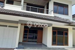 Siap Huni Hunian Elit 4 Kamar di Cidadap Dekat ke Mana Pun Siap Huni Hunian Elit 4 Kamar di Cidadap Dekat ke Mana Pun