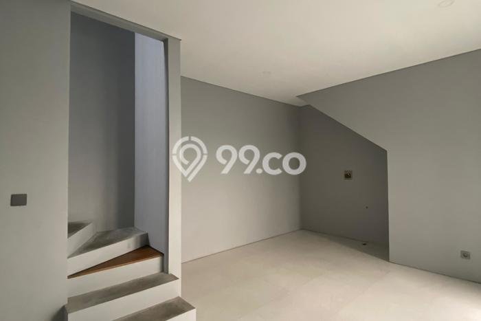 Rumah Luxury Modern Siap Huni di Pondok Indah Jakarta Selatan Rumah Luxury Modern Siap Huni di Pondok Indah Jakarta Selatan