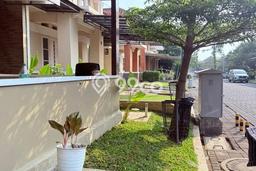 Rumah Strategis area Kota Baru Parahyangan, Bandung, Luas 144m2m² LB 108m2m² - HARGA NEGO! Rumah Strategis area Kota Baru Parahyangan, Bandung, Luas 144m2m² LB 108m2m² - HARGA NEGO!