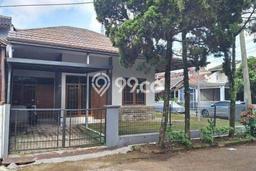 Hunian Idaman dengan Luas Tanah 167m² di Lingkungan Asri Antapani, Bandung Hunian Idaman dengan Luas Tanah 167m² di Lingkungan Asri Antapani, Bandung