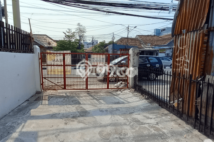 Unit Ruko Disewakan di Slipi di Area Ramai & Strategis Unit Ruko Disewakan di Slipi di Area Ramai & Strategis