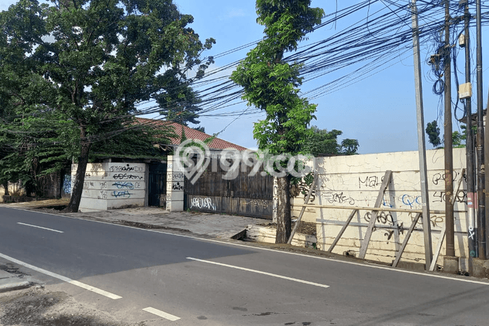 Lahan Dijual Lokasi Strategis di Jakarta Barat dengan Luas 250m2 Lahan Dijual Lokasi Strategis di Jakarta Barat dengan Luas 250m2