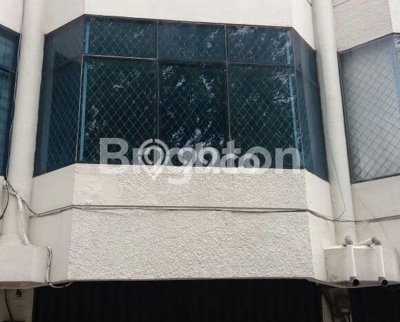 Unit Ruko Dijual di Jakarta Barat LT 67m2 & LB 202m2 Unit Ruko Dijual di Jakarta Barat LT 67m2 & LB 202m2