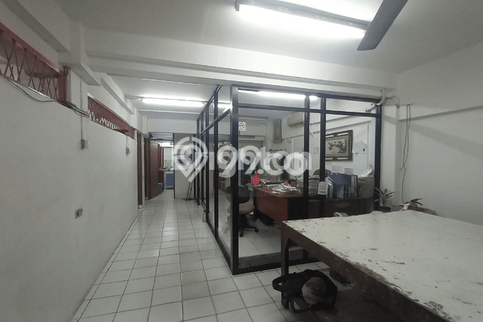 Ruko Bagus Dijual LB 810m2 Lokasi Strategis Jakarta Barat Area Cocok untuk Berbisnis Ruko Bagus Dijual LB 810m2 Lokasi Strategis Jakarta Barat Area Cocok untuk Berbisnis