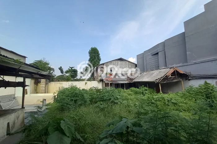 Lahan Dijual Lokasi Strategis di Jakarta Barat dengan Luas 250m2 Lahan Dijual Lokasi Strategis di Jakarta Barat dengan Luas 250m2