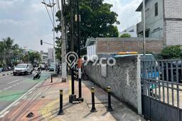 Unit Komersial Dijual di Jakarta Timur LT 954m2 & LB 390m2 Unit Komersial Dijual di Jakarta Timur LT 954m2 & LB 390m2