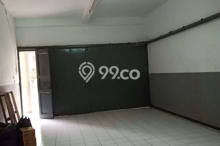 FOR RENT! Ruko di Taman Holis Indah Cocok untuk Bisnis 180m2 FOR RENT! Ruko di Taman Holis Indah Cocok untuk Bisnis 180m2