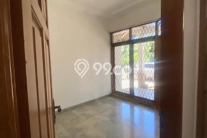 Ready to Use! Premium House LT 280m2 Desain Modern di Holis Cigondewah Ready to Use! Premium House LT 280m2 Desain Modern di Holis Cigondewah