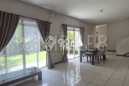 Rumah Elit Modern Siap Huni di Kota Baru Parahyangan Bandung Rumah Elit Modern Siap Huni di Kota Baru Parahyangan Bandung