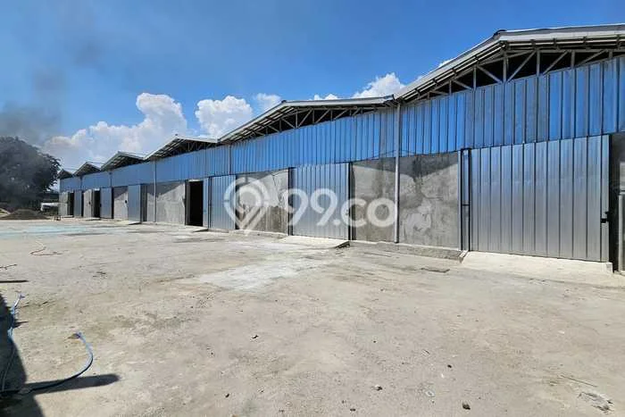 Unit Gudang Disewakan di Kapuk Muara di Area Ramai & Strategis Unit Gudang Disewakan di Kapuk Muara di Area Ramai & Strategis