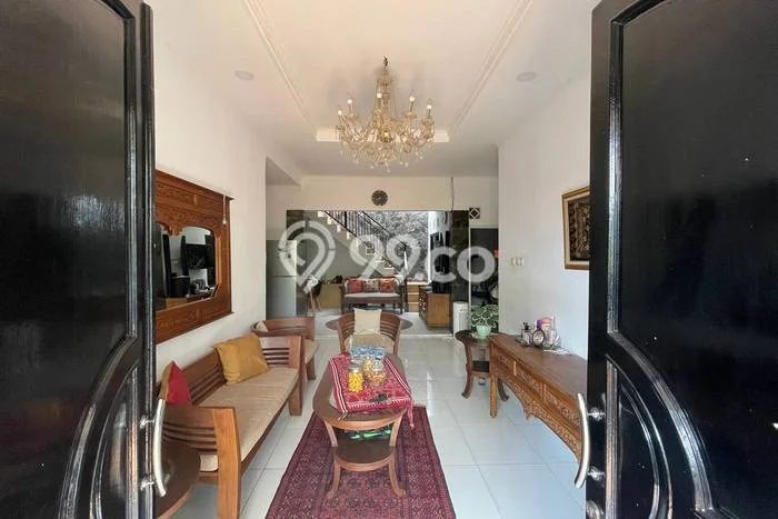 PROPERTI UNGGULAN! Rumah Premium area Cikole, Luas 105m² LB 100m² PROPERTI UNGGULAN! Rumah Premium area Cikole, Luas 105m² LB 100m²