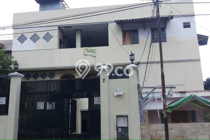 Komersial Bagus Dijual LB 1200m2 Lokasi Strategis Jakarta Selatan Area Cocok untuk Bisnis Komersial Bagus Dijual LB 1200m2 Lokasi Strategis Jakarta Selatan Area Cocok untuk Bisnis