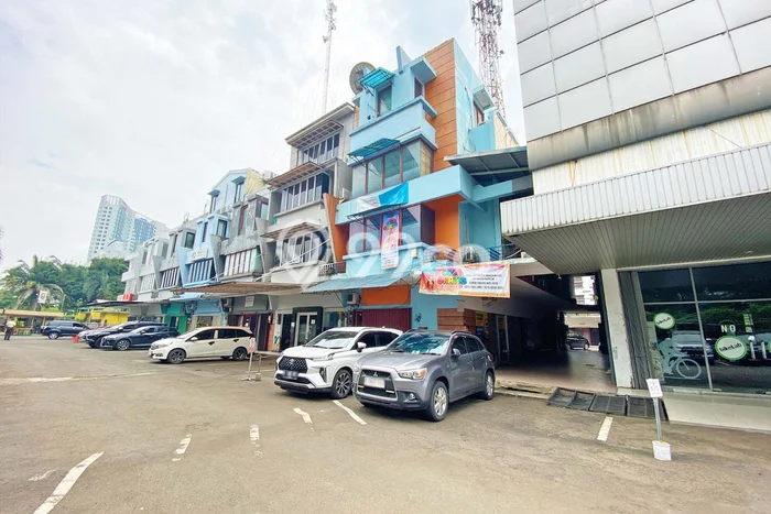 Ruko Bagus Dijual LB 287m2 Lokasi Strategis Jakarta Selatan Area Cocok untuk Berbisnis Ruko Bagus Dijual LB 287m2 Lokasi Strategis Jakarta Selatan Area Cocok untuk Berbisnis