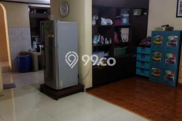 Rumah Lingkungan Asri kawasan Puri Anjasmoro, Semarang, LT 135m² LB 100m² Rumah Lingkungan Asri kawasan Puri Anjasmoro, Semarang, LT 135m² LB 100m²