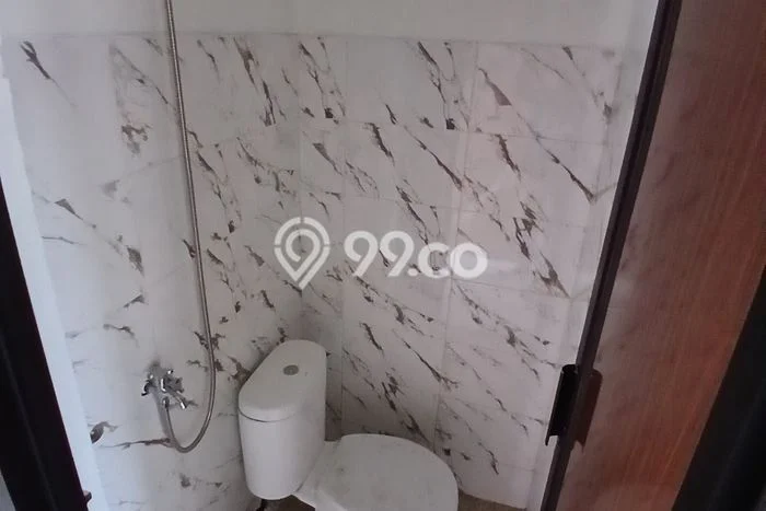 Kost Dijual Lokasi Tembalang, Semarang, Spesifikasi 10 Kamar Tidur dan Luas 140m2 Kost Dijual Lokasi Tembalang, Semarang, Spesifikasi 10 Kamar Tidur dan Luas 140m2