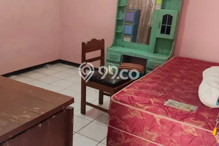 Dijual Kost di Kawasan Tembalang, Semarang, Spesifikasi 7 KT, 5 KM, 140m2 Dijual Kost di Kawasan Tembalang, Semarang, Spesifikasi 7 KT, 5 KM, 140m2