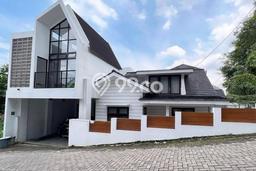Rumah Modern 3 KT LT 208m2 di Manyaran Rumah Modern 3 KT LT 208m2 di Manyaran