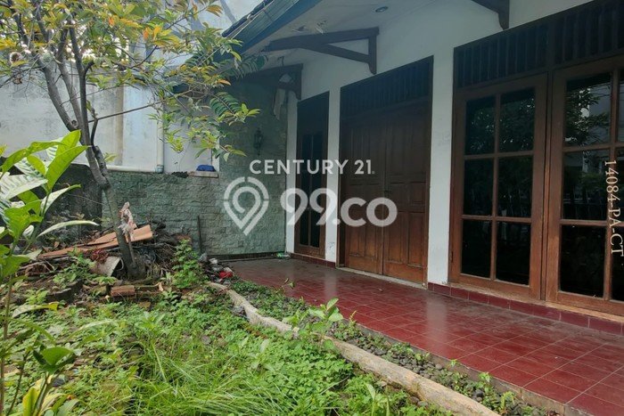 Rumah Luxury di Jakarta Selatan Strategis Kondisi Baik Rumah Luxury di Jakarta Selatan Strategis Kondisi Baik