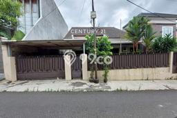 Hunian Eksklusif Siap Huni LT 237m2 di Kebayoran Baru, Jakarta Selatan Hunian Eksklusif Siap Huni LT 237m2 di Kebayoran Baru, Jakarta Selatan