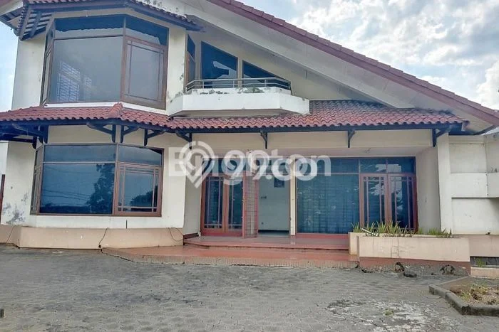 Dijual Rumah Mewah Exclusive di Gajah Mungkur, Semarang Dijual Rumah Mewah Exclusive di Gajah Mungkur, Semarang